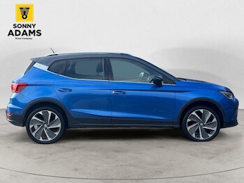 Used SEAT Arona 2023 for sale - 77401365: Photo