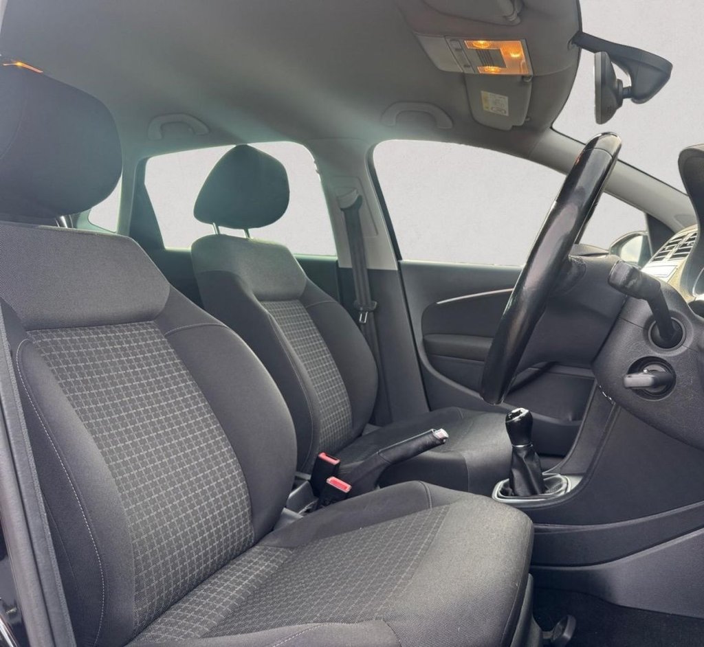 Used Volkswagen Polo 2017 for sale - 77893674: Photo 11