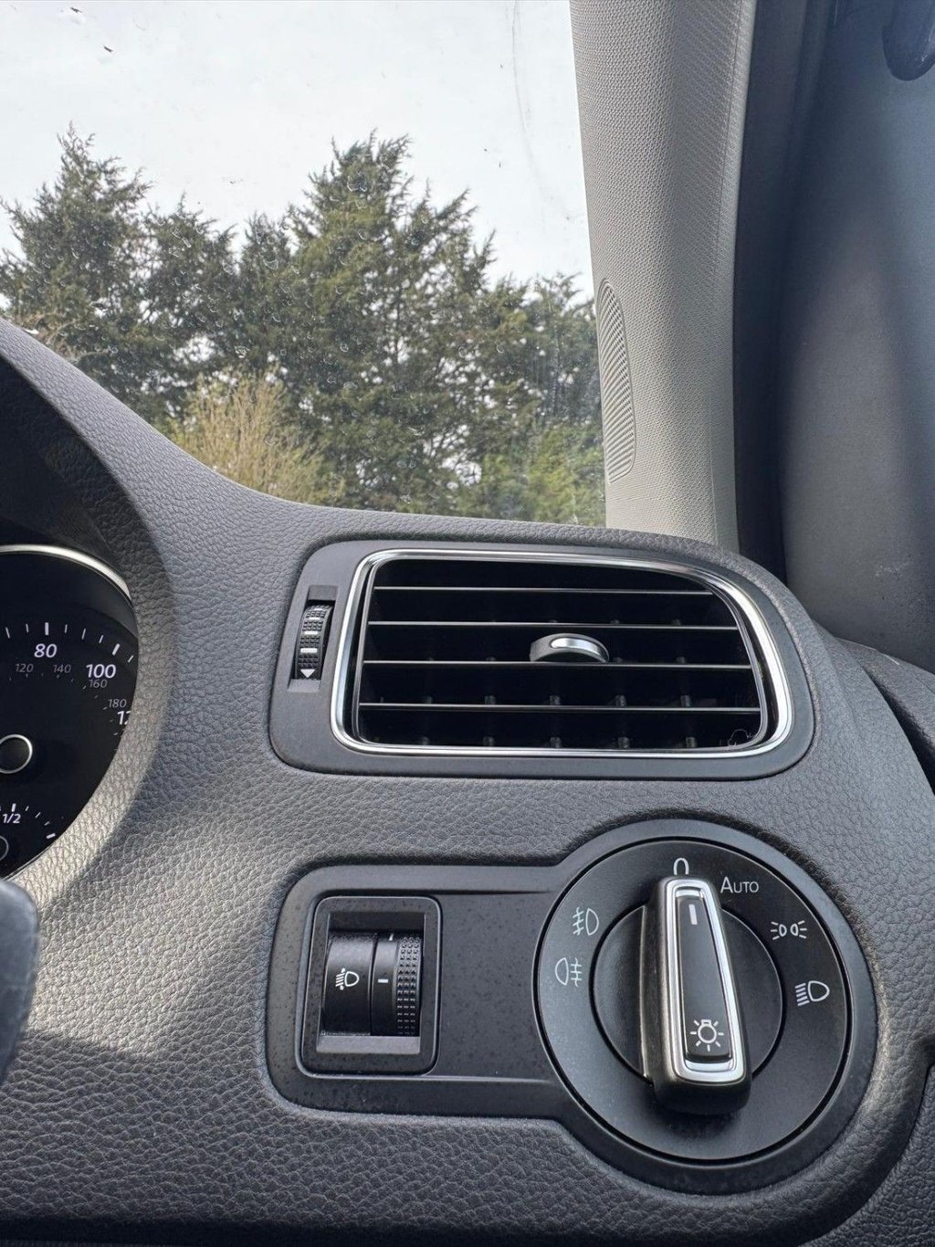 Used Volkswagen Polo 2017 for sale - 77893674: Photo 30