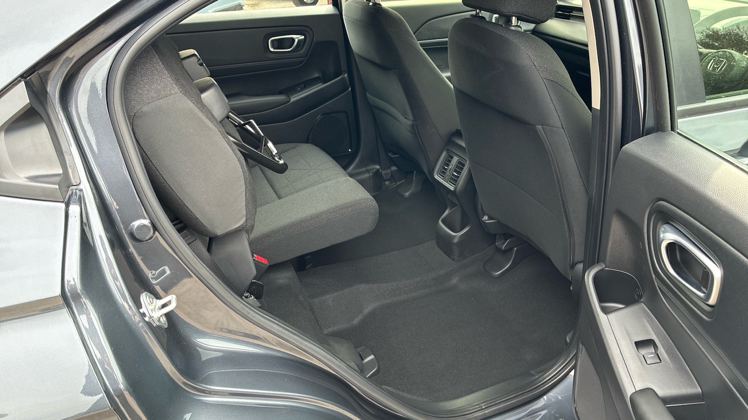 Used Honda HR-V 2023 for sale - 76065939: Photo 15
