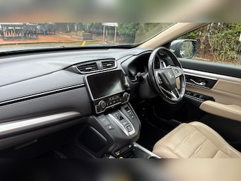 Used Honda CR-V 2021 for sale - 77592675: Photo