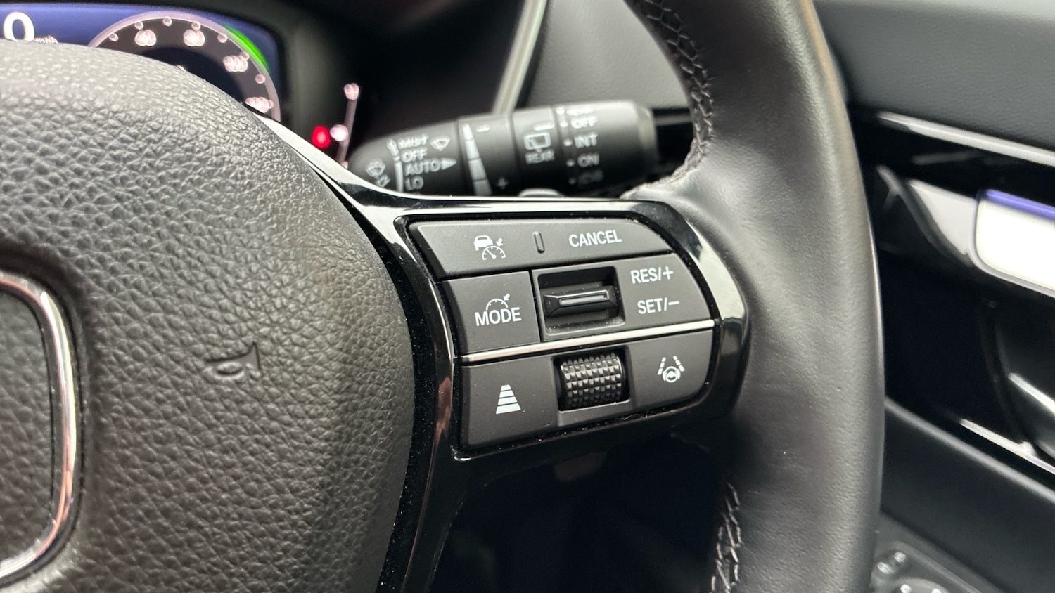 Used Honda CR-V 2025 for sale - 77447007: Photo 30