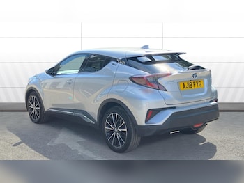 Used Toyota C-HR 2019 for sale - 79419956: Photo