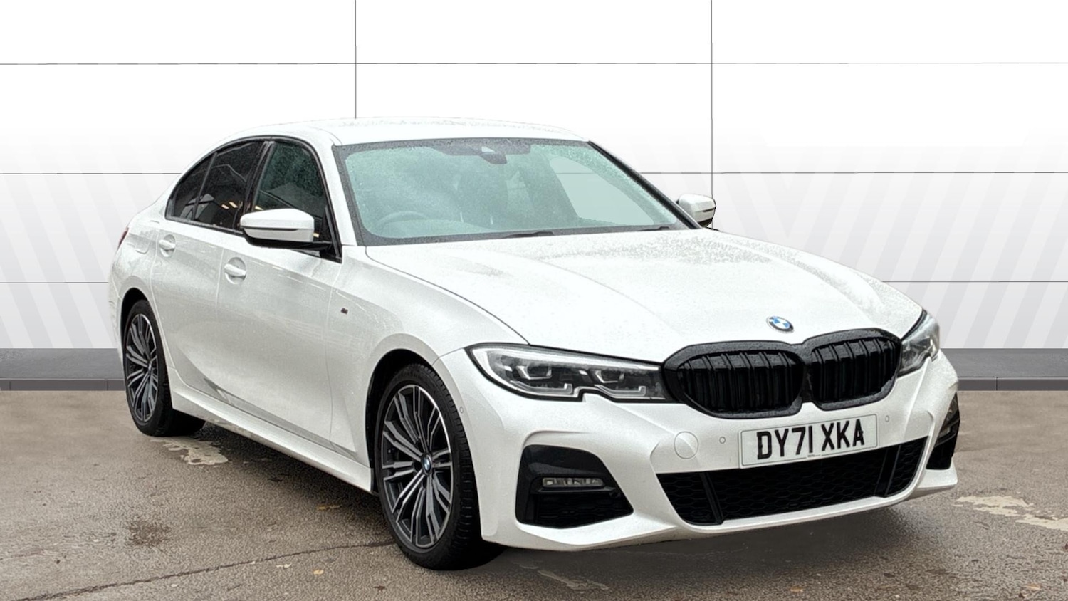 Used BMW 3 Series 2021 for sale - 76910936: Photo 1