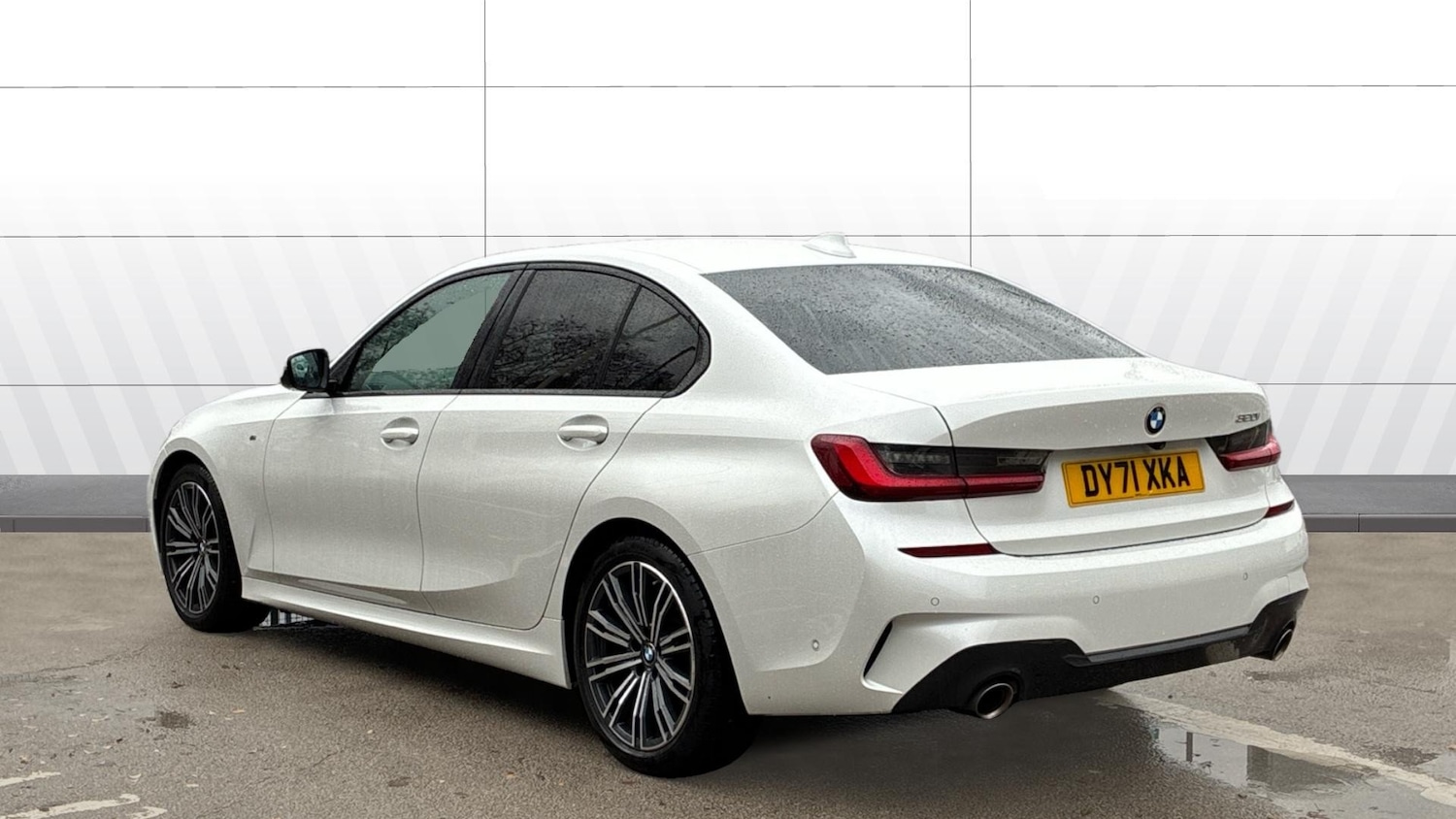 Used BMW 3 Series 2021 for sale - 76910936: Photo 2