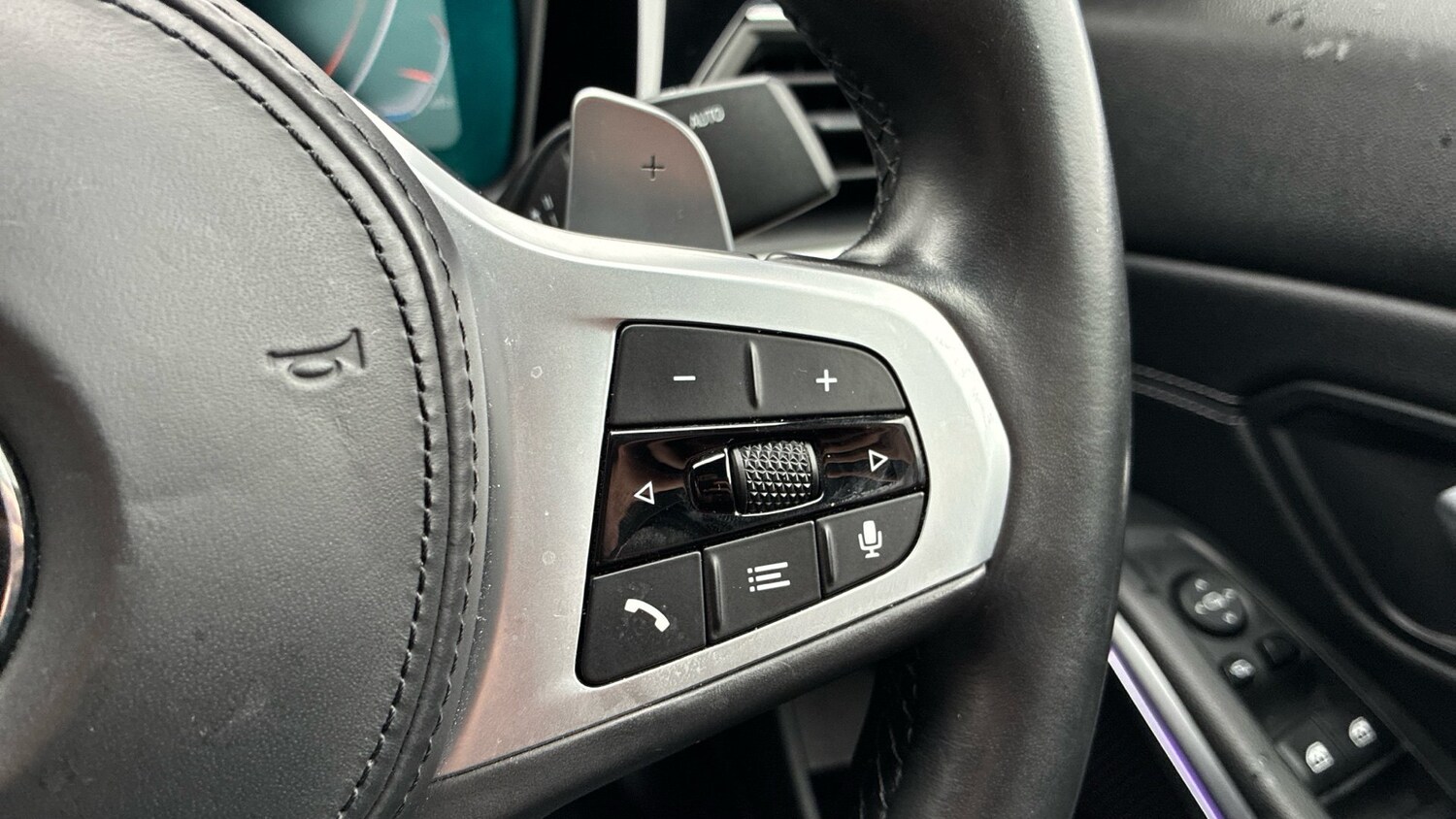 Used BMW 3 Series 2021 for sale - 76910936: Photo 31