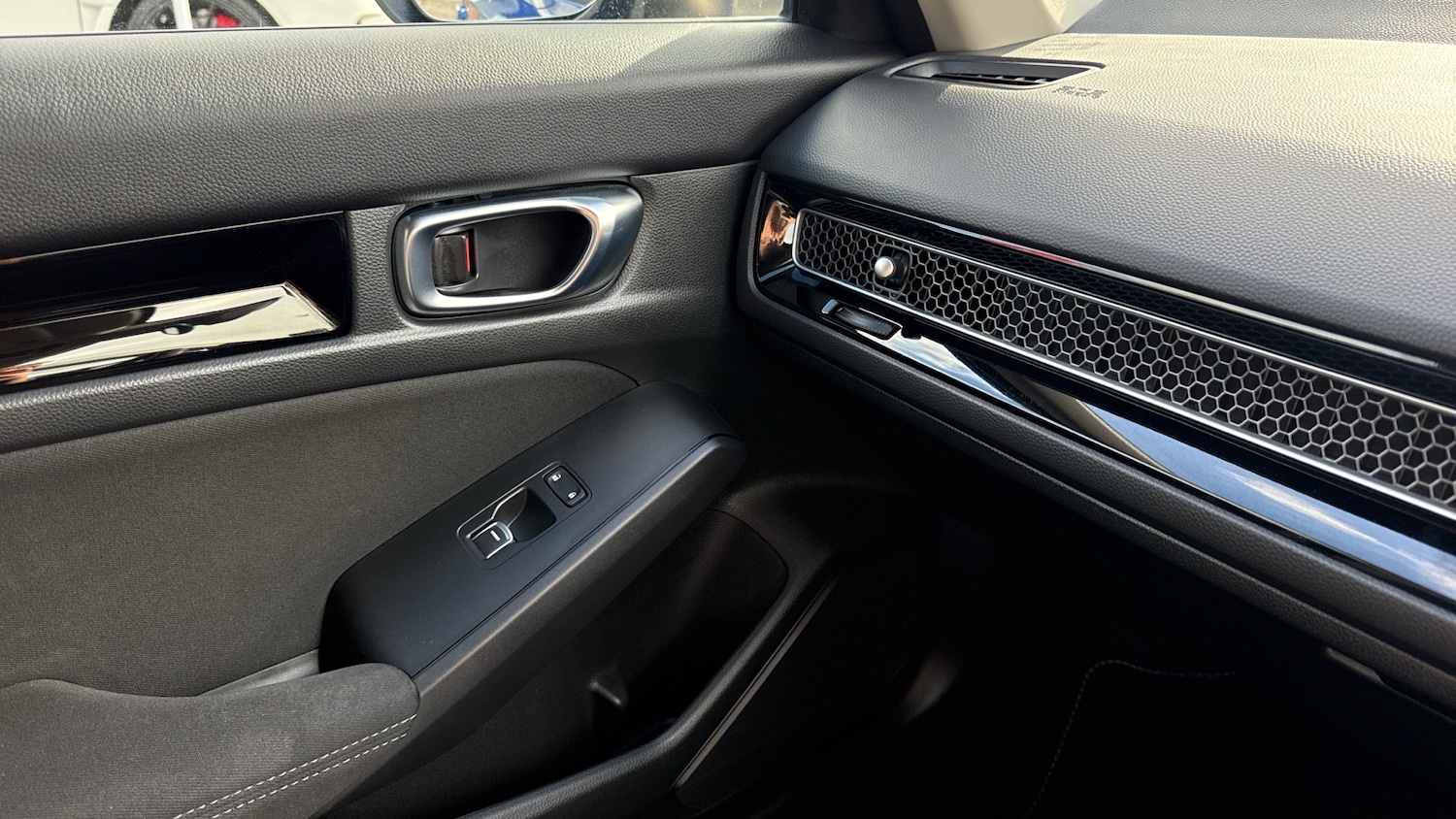 Used Honda Civic 2022 for sale - 76035845: Photo 17