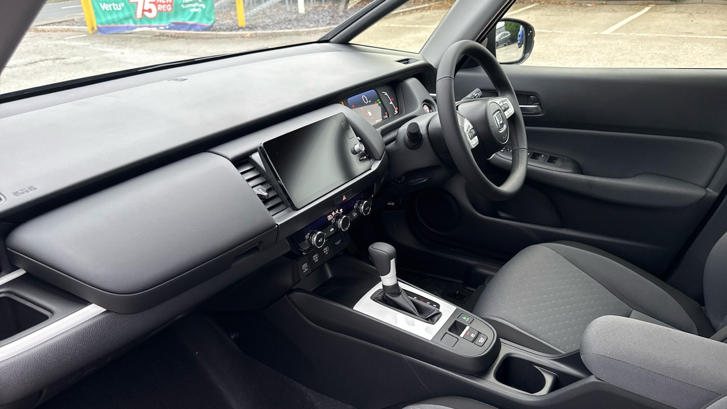 Used Honda Jazz 2025 for sale - 76143102: Photo 2