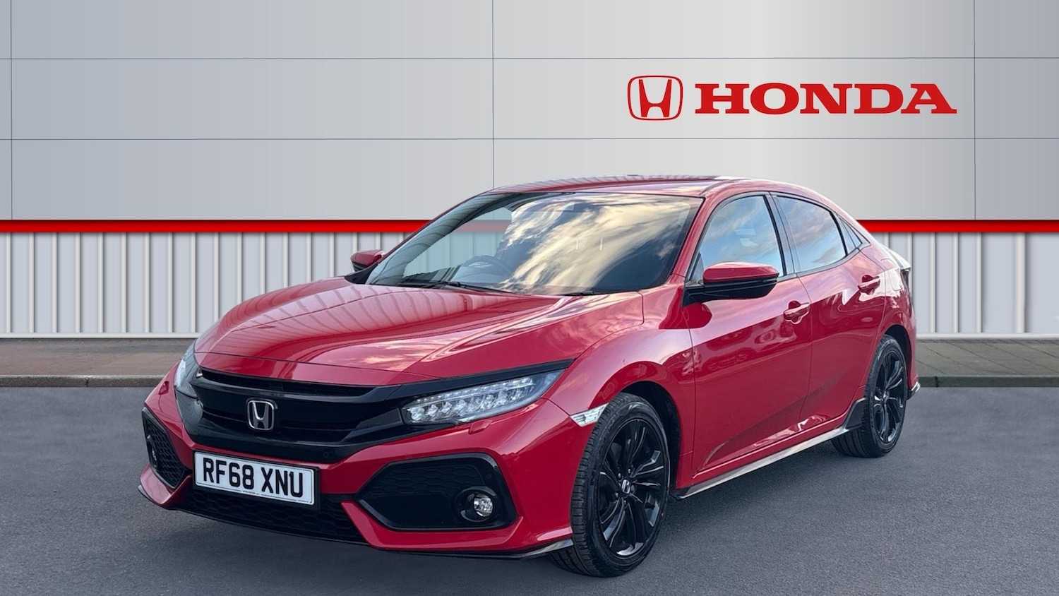 Used Honda Civic 2019 for sale - 76064111: Photo 10