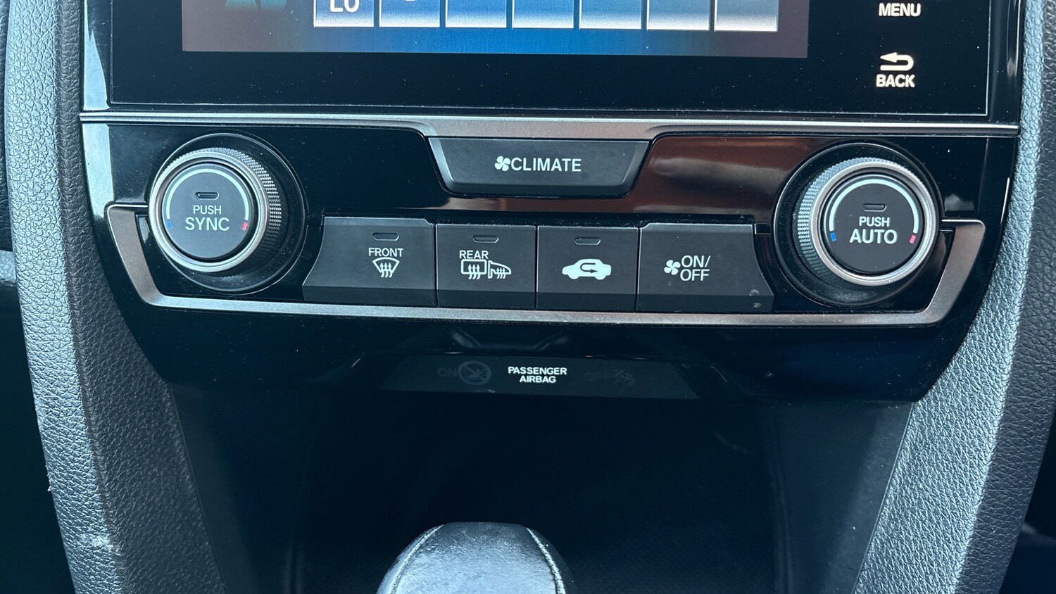 Used Honda Civic 2019 for sale - 76064111: Photo 20