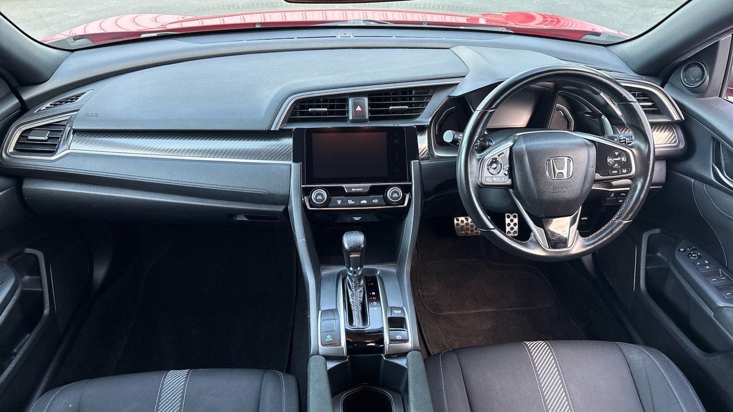 Used Honda Civic 2019 for sale - 76064111: Photo 4