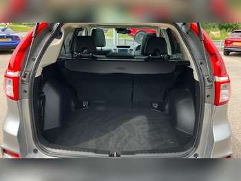 Used Honda CR-V 2017 for sale - 78767749: Photo