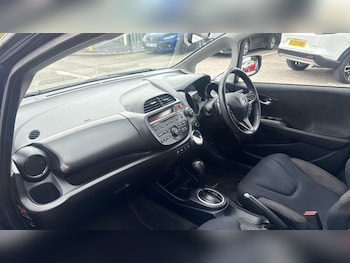 Used Honda Jazz 2013 for sale - 78267949: Photo