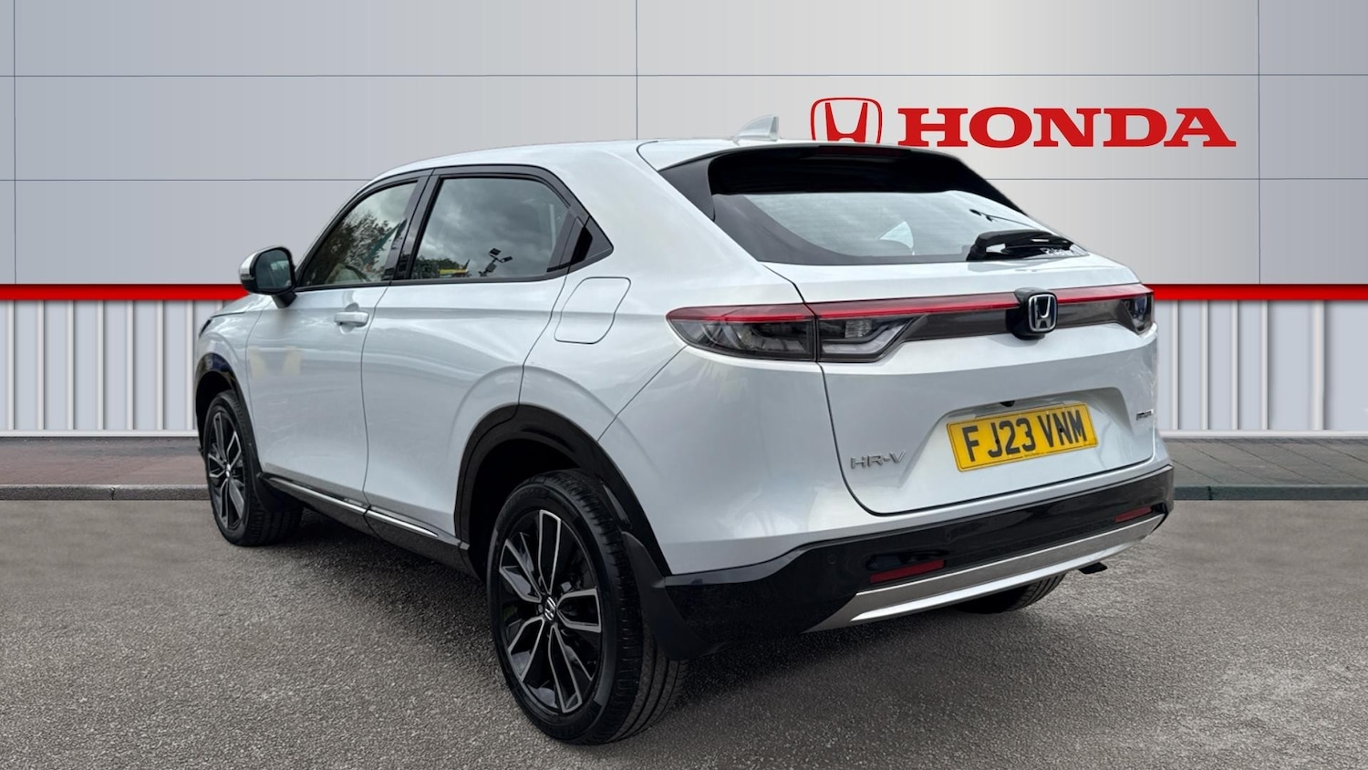 Used Honda HR-V 2023 for sale - 76159913: Photo 3
