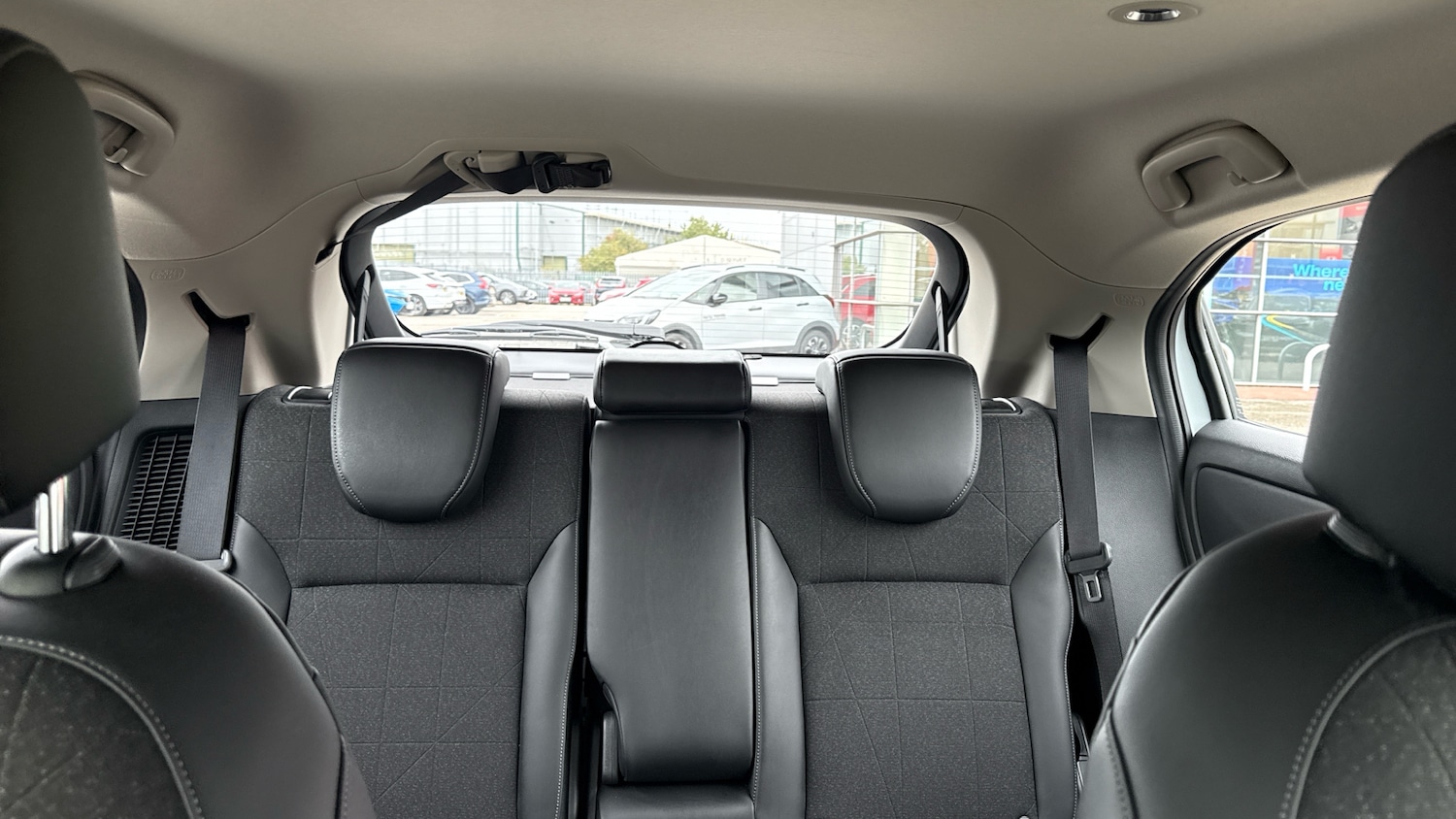 Used Honda HR-V 2023 for sale - 76159913: Photo 31
