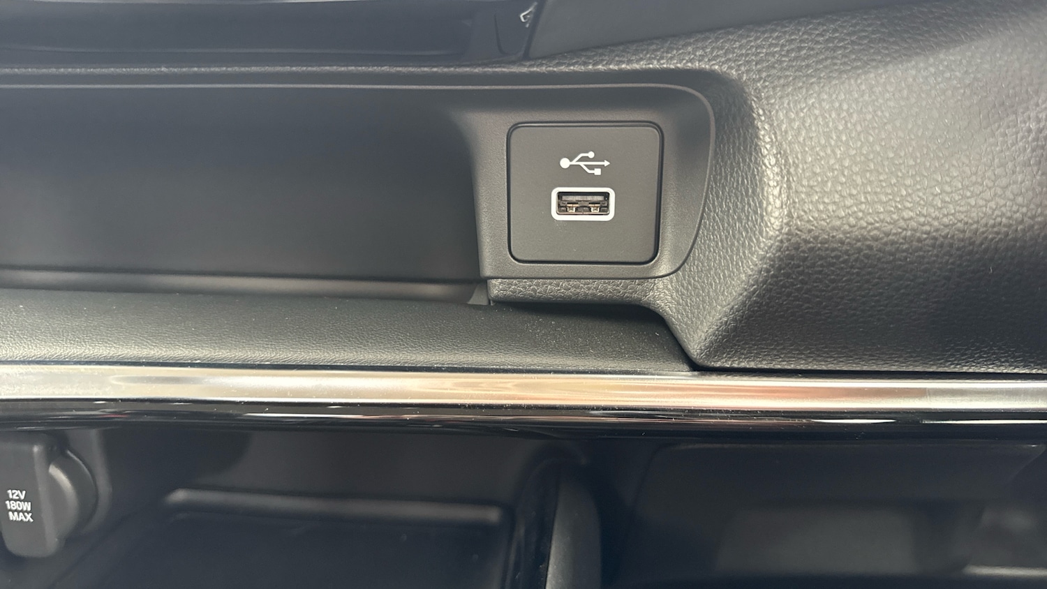 Used Honda HR-V 2023 for sale - 76159913: Photo 34