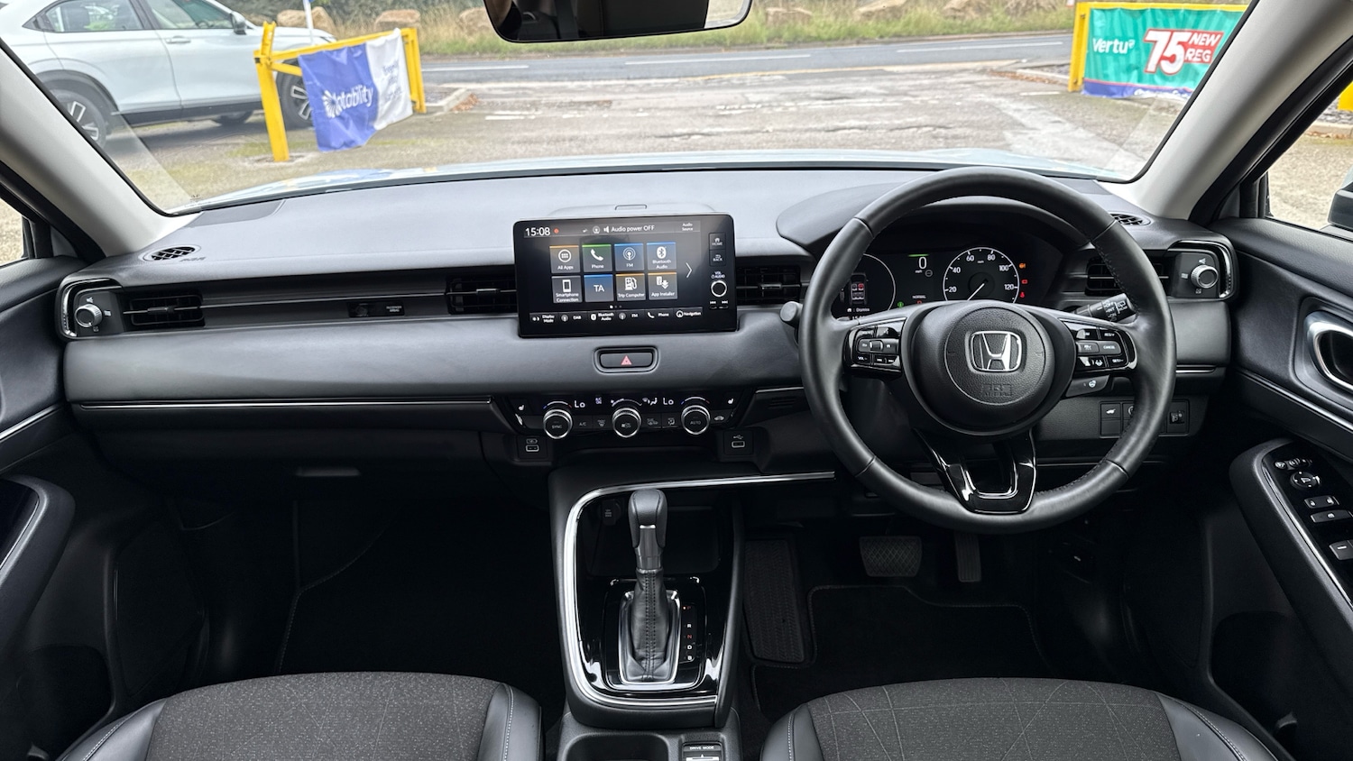Used Honda HR-V 2023 for sale - 76159913: Photo 4