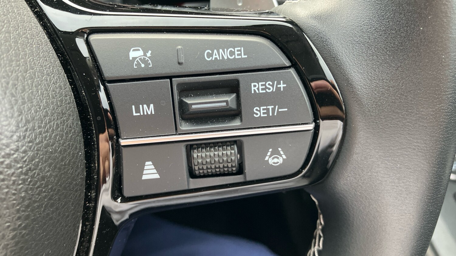 Used Honda ZR-V 2024 for sale - 76035881: Photo 13