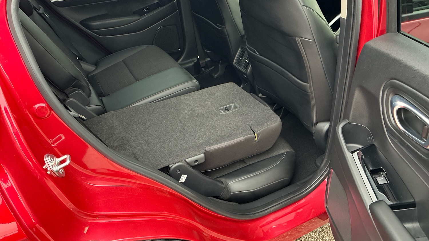 Used Honda HR-V 2022 for sale - 76464400: Photo 16