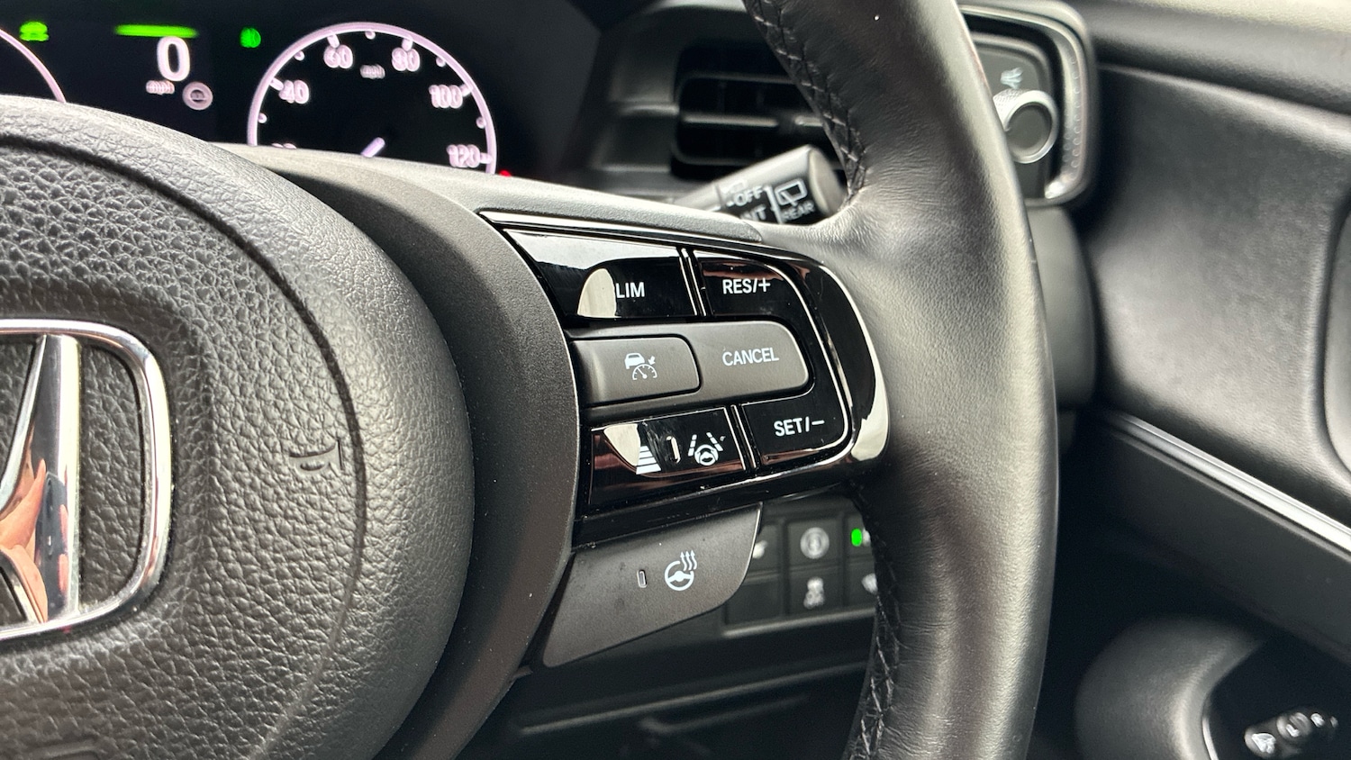 Used Honda HR-V 2022 for sale - 76464400: Photo 24