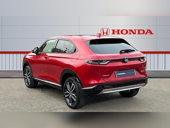 Used Honda HR-V 2022 for sale - 76464400: Photo