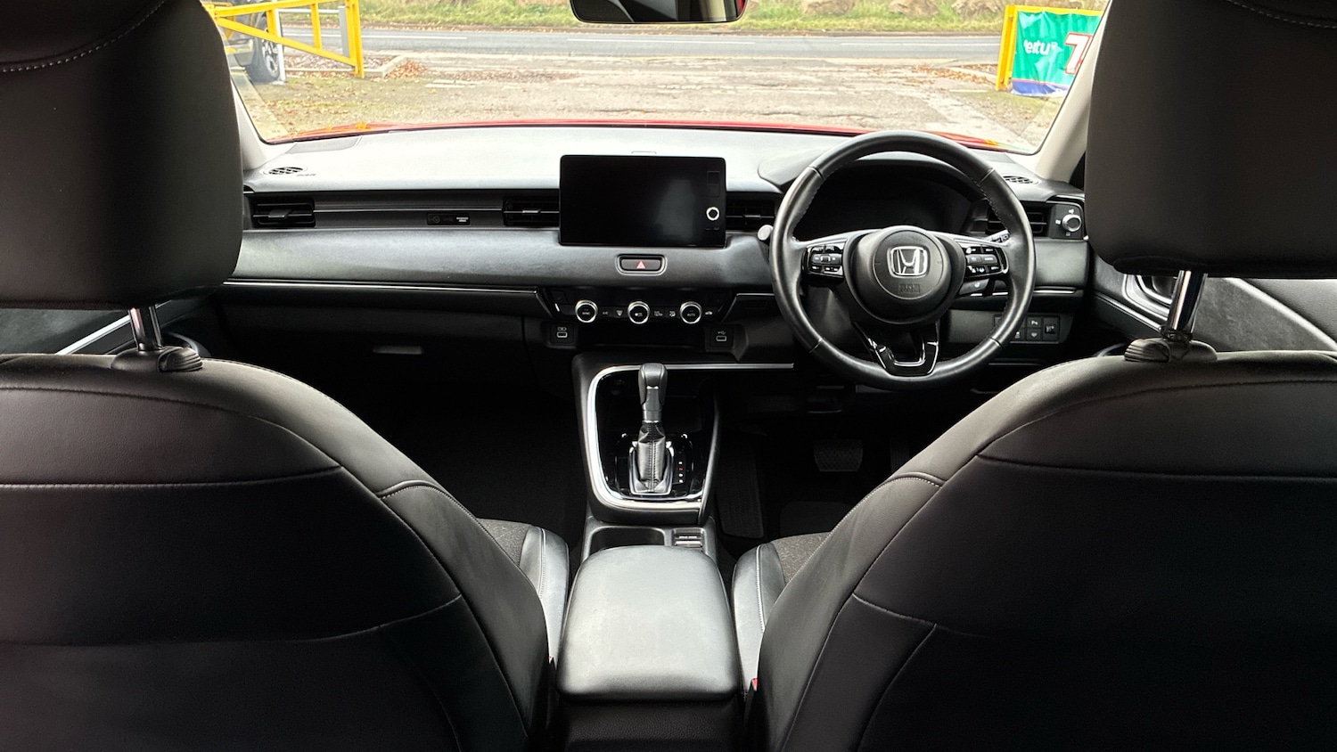 Used Honda HR-V 2022 for sale - 76464400: Photo 4