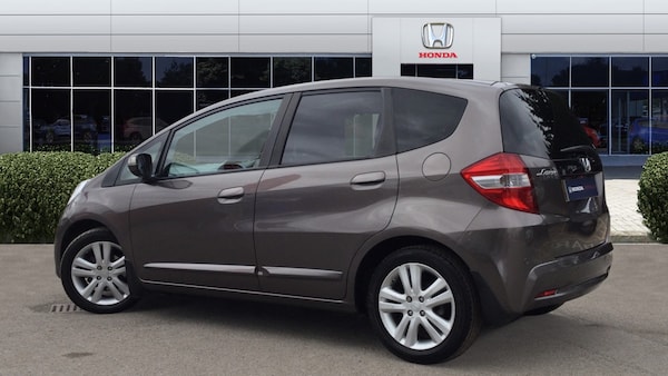 Used Honda Jazz 2015 for sale - 76234555: Photo 2
