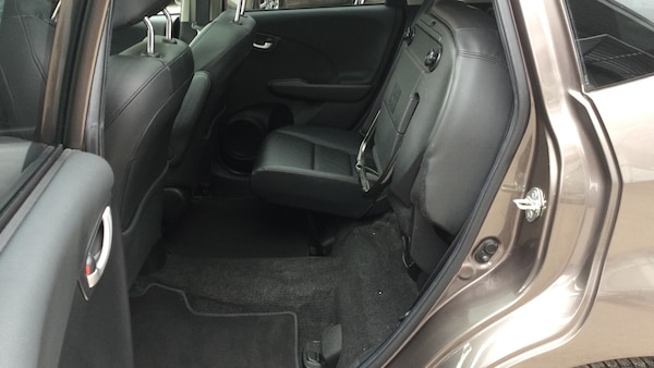 Used Honda Jazz 2015 for sale - 76234555: Photo 31