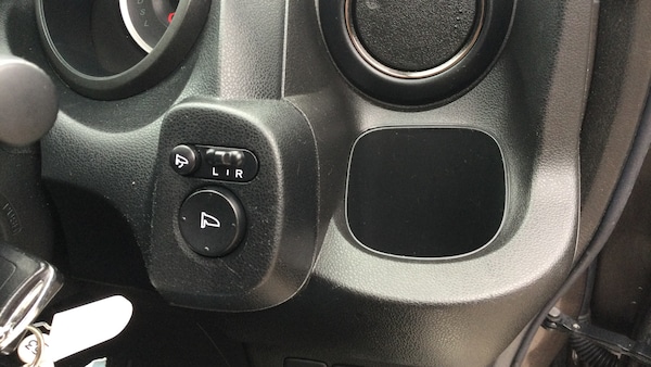 Used Honda Jazz 2015 for sale - 76234555: Photo 36