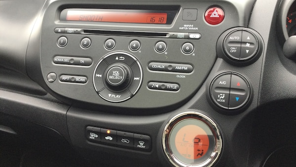 Used Honda Jazz 2015 for sale - 76234555: Photo 44