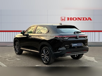 Used Honda HR-V 2023 for sale - 76482753: Photo