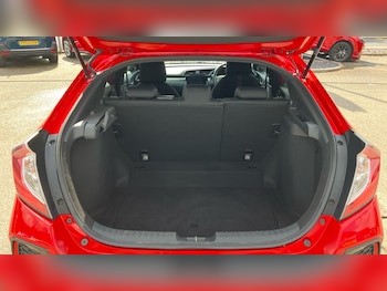 Used Honda Civic 2018 for sale - 79367985: Photo