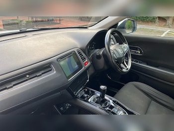 Used Honda HR-V 2018 for sale - 78284573: Photo