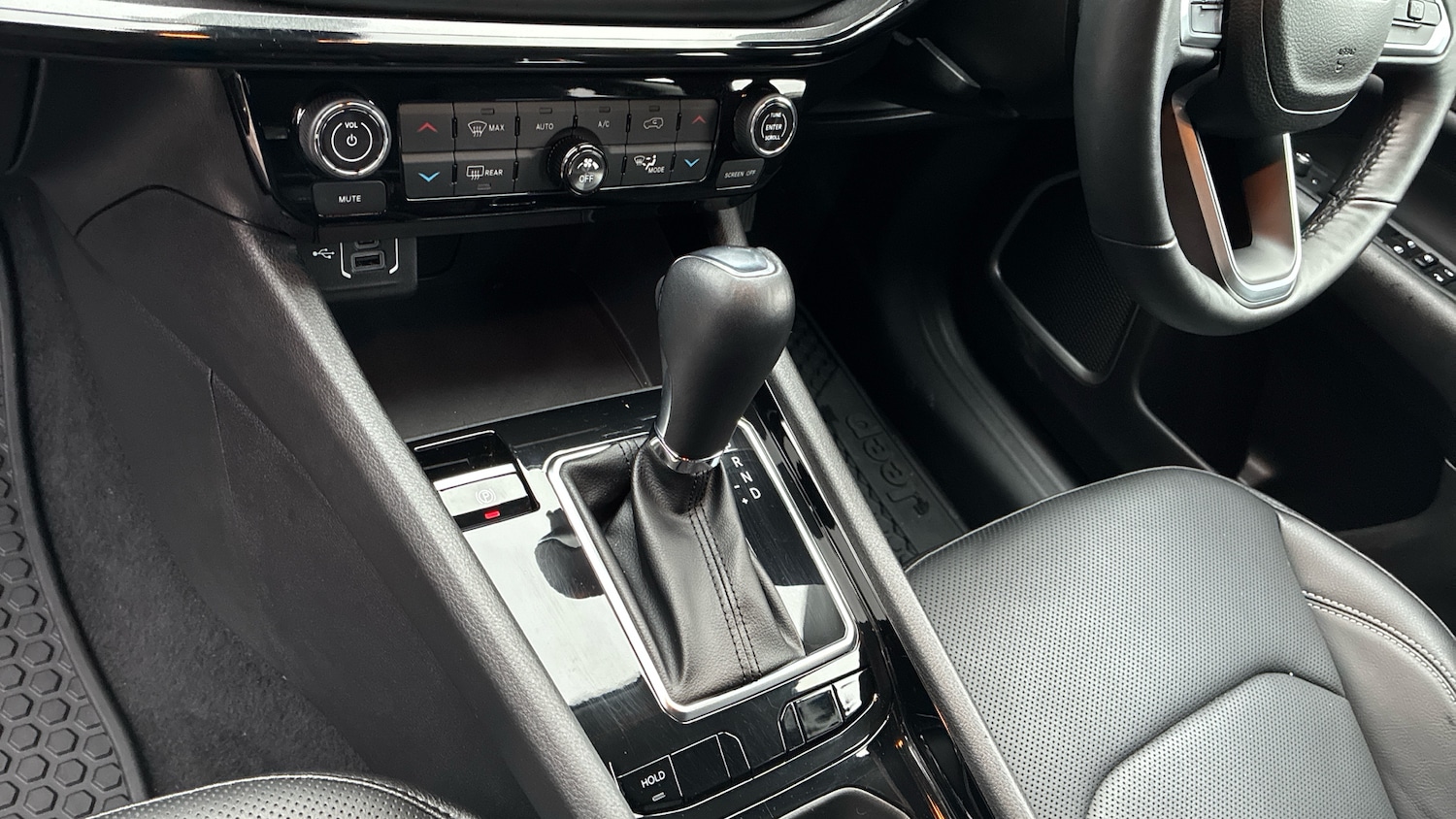 Used Jeep Compass 2024 for sale - 76879212: Photo 13