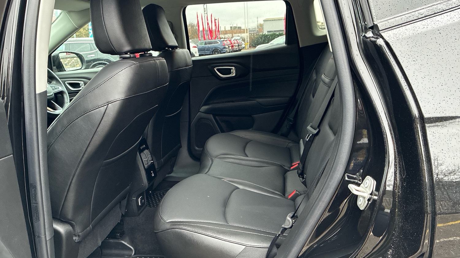 Used Jeep Compass 2024 for sale - 76879212: Photo 16