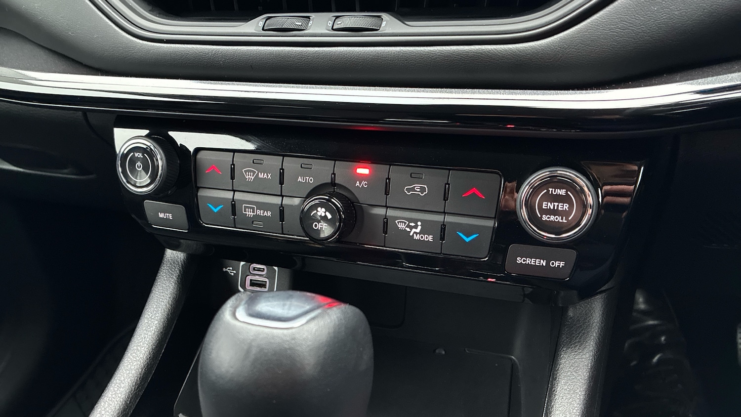 Used Jeep Compass 2024 for sale - 76879212: Photo 36