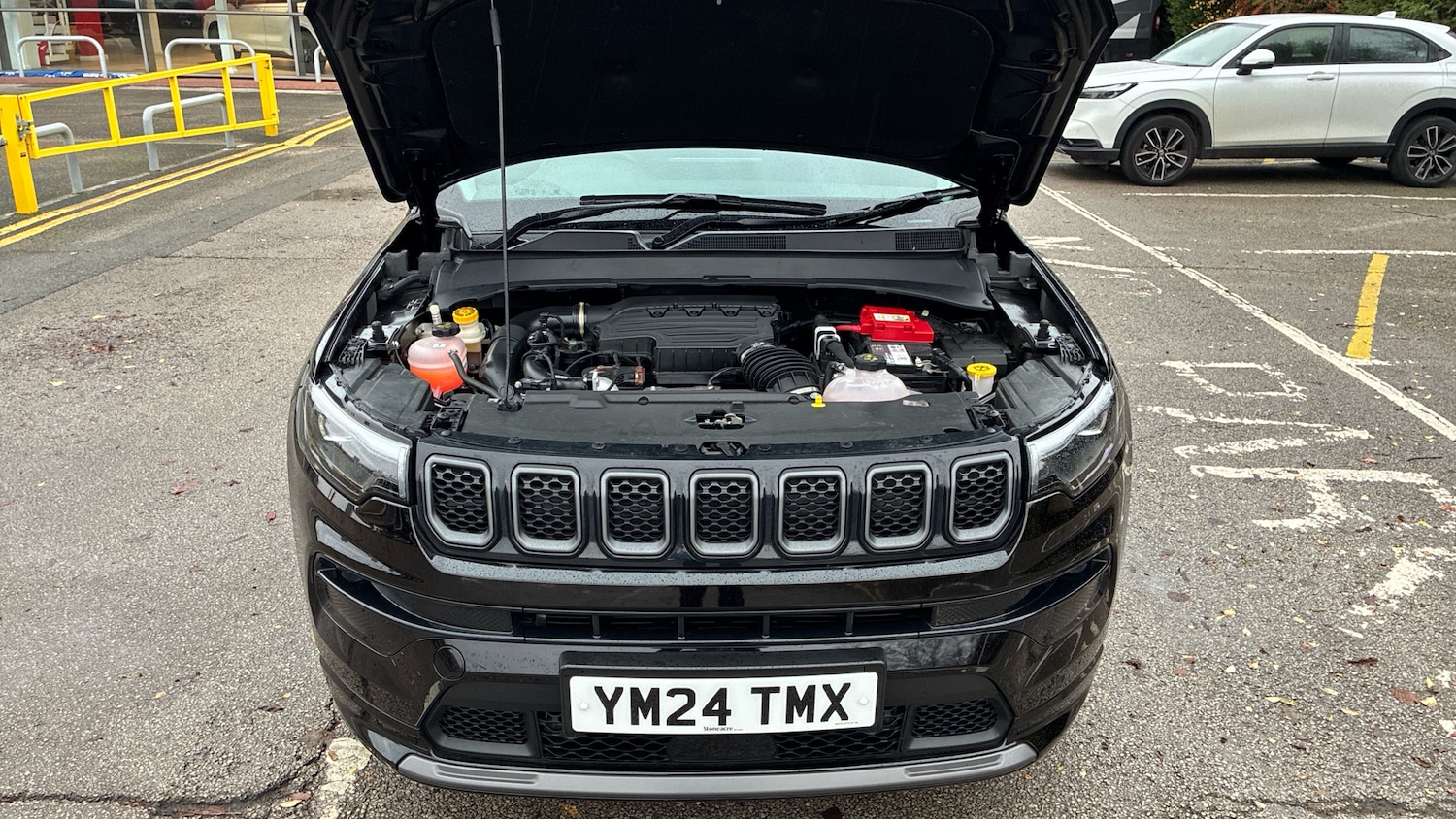 Used Jeep Compass 2024 for sale - 76879212: Photo 8