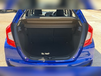 Used Honda Jazz 2018 for sale - 79528297: Photo