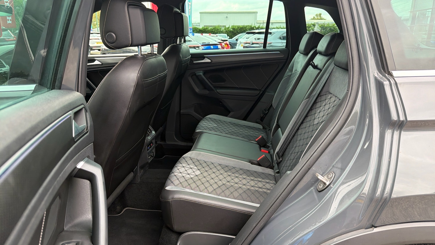 Used Volkswagen Tiguan 2021 for sale - 76265920: Photo 16