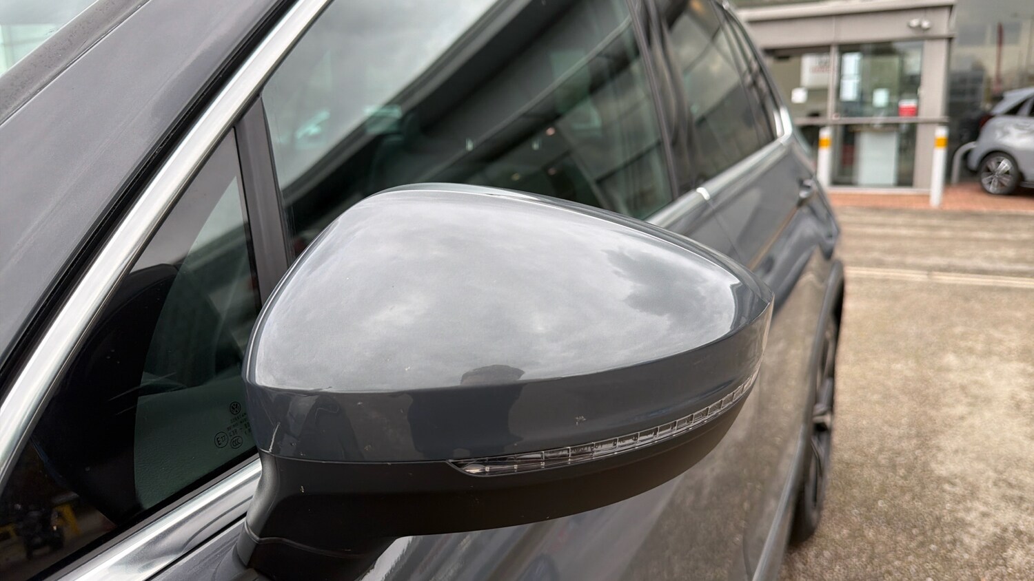 Used Volkswagen Tiguan 2021 for sale - 76265920: Photo 31