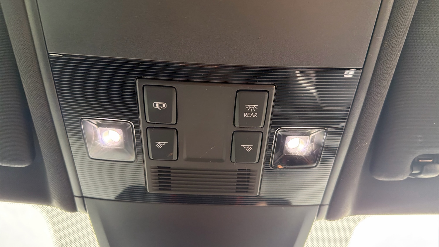 Used Volkswagen Tiguan 2021 for sale - 76265920: Photo 36