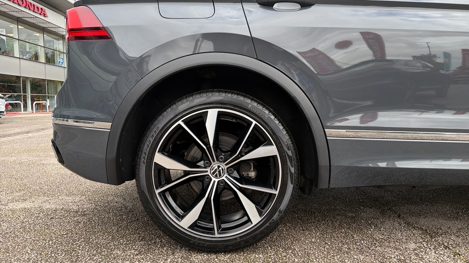 Used Volkswagen Tiguan 2021 for sale - 76265920: Photo 7
