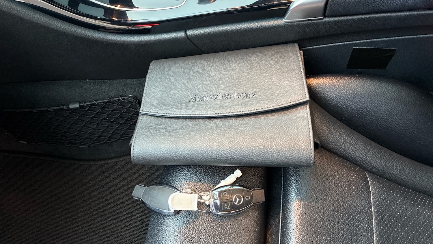 Used Mercedes-Benz C Class 2015 for sale - 77323860: Photo 19