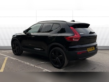 Used Volvo XC40 2025 for sale - 79558507: Photo