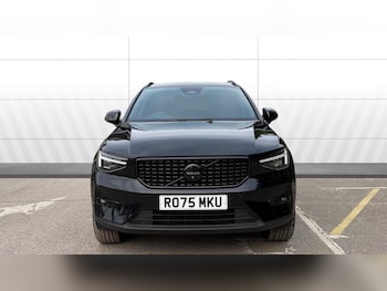 Used Volvo XC40 2025 for sale - 79558507: Photo