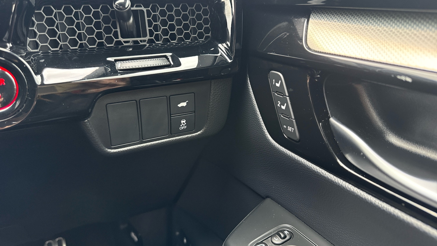 Used Honda CR-V 2024 for sale - 76219108: Photo 27