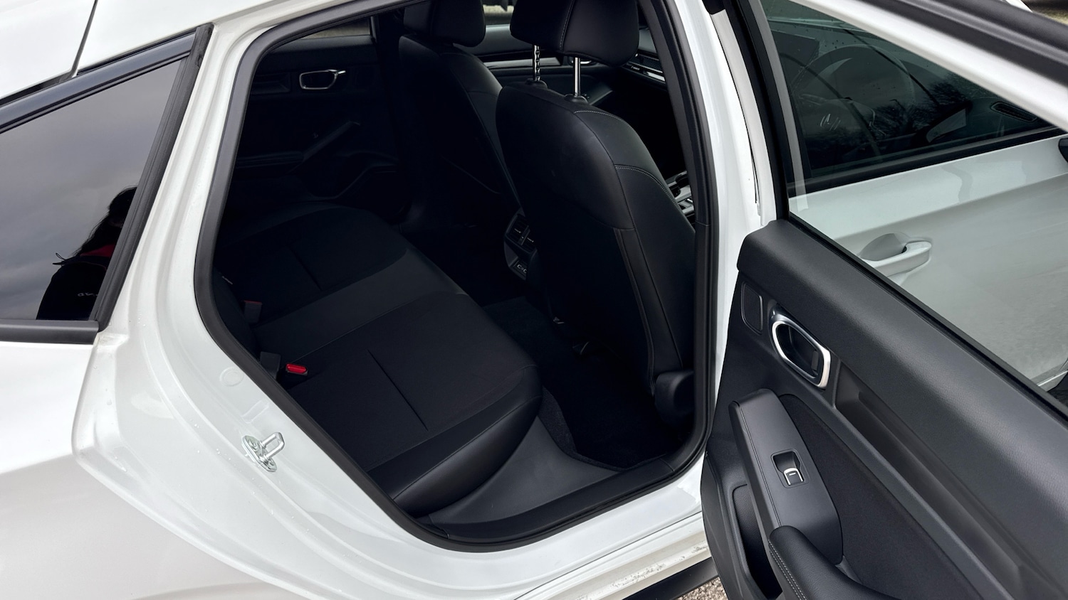 Used Honda Civic 2024 for sale - 77069538: Photo 20