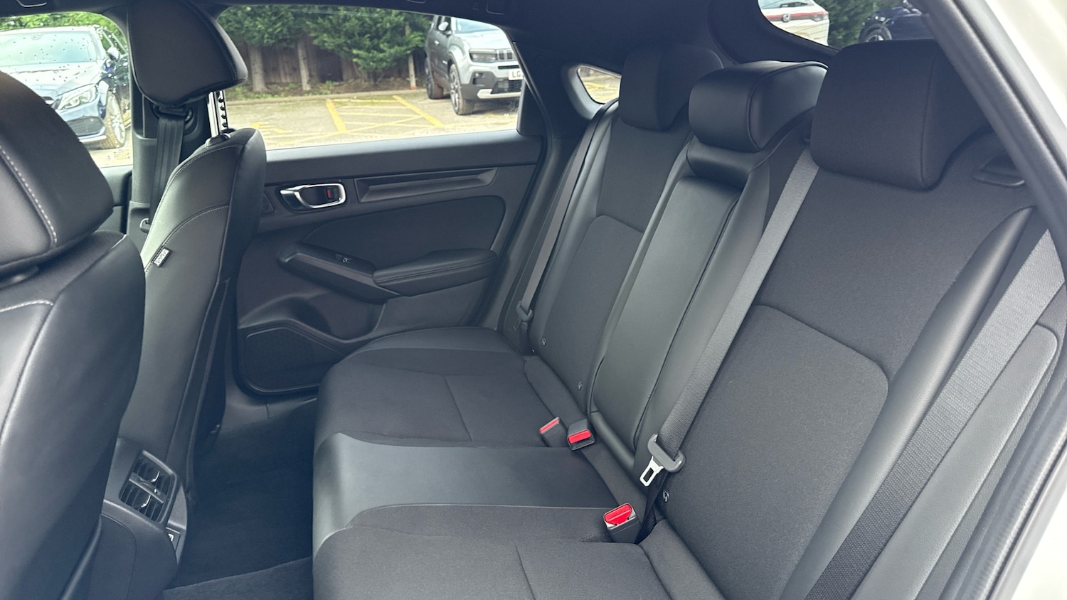 Used Honda Civic 2024 for sale - 77069538: Photo 8