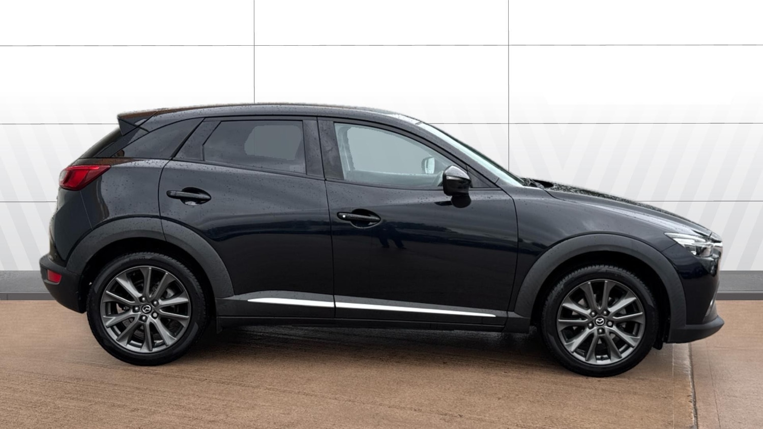 Used Mazda CX-3 2016 for sale - 76673102: Photo 5