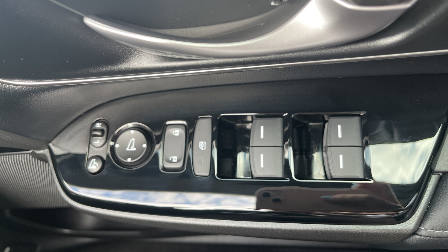 Used Honda CR-V 2021 for sale - 76305252: Photo 27